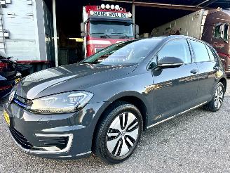 Volkswagen e-Golf 136pk aut E-DITION 5drs - 33dkm nap - front assist - clima - cruise - pdc v+a - keyless entry + start - stoelverw picture 2