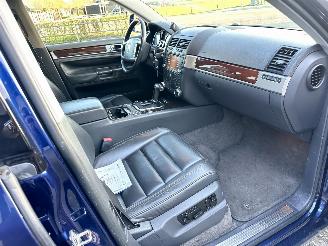 Volkswagen Touareg 4.2 V8 4WD 310pk aut Highl - org nl + nap - luchtvering - schuifdak - leer - memory l+r - clima + cruise - 20 inch picture 17