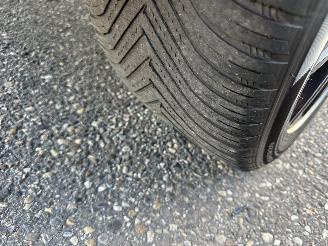 Volkswagen Touareg 4.2 V8 4WD 310pk aut Highl - org nl + nap - luchtvering - schuifdak - leer - memory l+r - clima + cruise - 20 inch picture 77