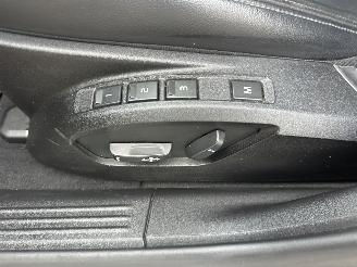 Volvo V-40 2.0 D4 190pk 6-bak Ocean Race Bus - pano - xenon - nap - navi - camera - pdc v+a - memory - trekh picture 18