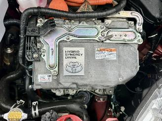 Toyota Yaris 1.5 Full Hybrid 89pk automaat Aspiration - nap - camera - clima + cruise contr - pdc - afn trek - boekjes + sleutels picture 94