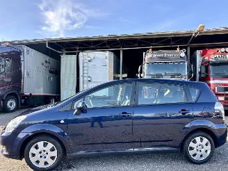 Unfallwagen Toyota Corolla-verso 1.6 VVT-i 110pk Terra - 197dkm nap - airco - cruise contr - pdc - elektr spiegels + ramen voor - all season 2009/2