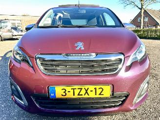 Peugeot 108 1.0 e-VTi 69pk Première CabrioTop picture 3