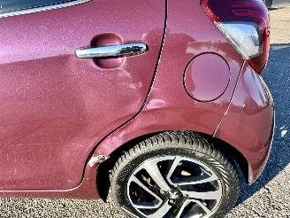 Peugeot 108 1.0 e-VTi 69pk Première CabrioTop picture 10