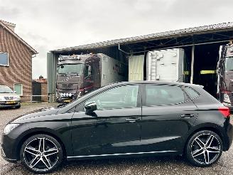 Auto incidentate Seat Ibiza 1.0 TSI 95pk FR Bus Intense - nap - navi - camera - 18 inch - keyless entry + start - front assist - CarPlay 2019/1