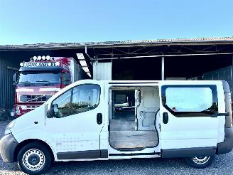 Unfallwagen Opel Vivaro 1.9 CDTI L2/H1 2005/6