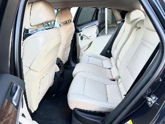 BMW X6 xDrive50i 4.4 TwinTurbo 408pk 8-traps aut + f1 Exe - facelift - hud - 22 inch - stuurverw - keyless - bijzonder netjes picture 23