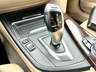 BMW 3-serie Touring 320i 184pk 8-traps aut High Executive - nap - xenon - beige leer - stoelverw - navi - pdc - elektr klep picture 23