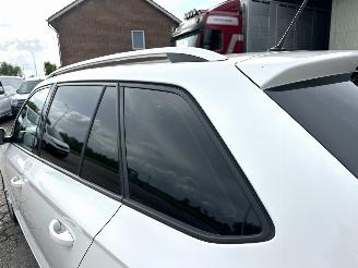 Skoda Fabia 1.0 TSI 95pk Clever - org nl - front assist - pdc - airco - cruise - navi - privacy glass - rijdbaar picture 86