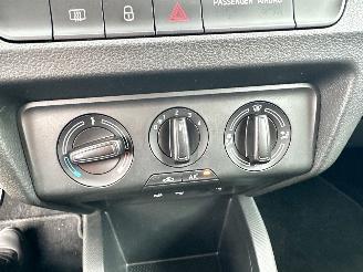 Skoda Fabia 1.0 TSI 95pk Clever - org nl - front assist - pdc - airco - cruise - navi - privacy glass - rijdbaar picture 40