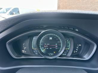 Volvo V-40 Gereserveerd 1.6 T4 179pk aut Summum - xenon - navi - camera - keyless - front + line + side assist picture 31