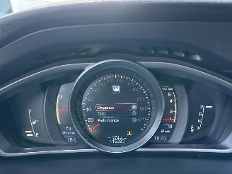 Volvo V-40 Gereserveerd 1.6 T4 179pk aut Summum - xenon - navi - camera - keyless - front + line + side assist picture 30