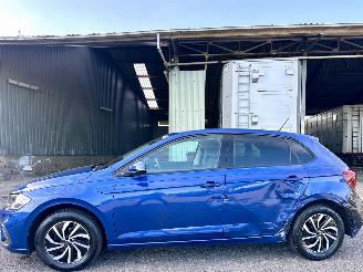 uszkodzony samochody osobowe Volkswagen Polo 1.0 TSI aut + f1 Life Business 2023/1