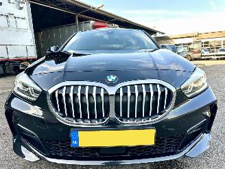BMW 1-serie Gereserveerd 118i 140pk aut High Exe M-Sport Ed - 73dkm nap - sfeerverl - navi - leer - virtual - carplay - front + line assist picture 3
