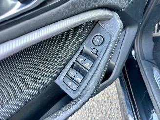 BMW 1-serie Gereserveerd 118i 140pk aut High Exe M-Sport Ed - 73dkm nap - sfeerverl - navi - leer - virtual - carplay - front + line assist picture 54