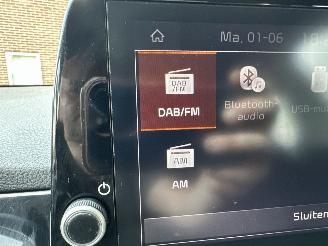 Kia Picanto 1.0 DPi 67pk DynamicLine 5drs - nap - camera - front assist - airco - cruise - carplay - lmv - lichtsensor picture 25