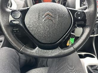 Citroën C1 1.0 VTi 72pk Millenium 5drs - 77dkm nap - carplay - airco - cruise - privacy glass - aux - usb - scherm picture 25