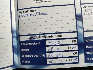 Citroën C1 1.0 VTi 72pk Millenium 5drs - 77dkm nap - carplay - airco - cruise - privacy glass - aux - usb - scherm picture 36