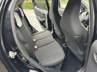 Citroën C1 1.0 VTi 72pk Millenium 5drs - 77dkm nap - carplay - airco - cruise - privacy glass - aux - usb - scherm picture 23
