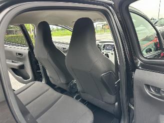 Citroën C1 1.0 VTi 72pk Millenium 5drs - 77dkm nap - carplay - airco - cruise - privacy glass - aux - usb - scherm picture 53