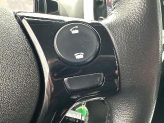 Citroën C1 1.0 VTi 72pk Millenium 5drs - 77dkm nap - carplay - airco - cruise - privacy glass - aux - usb - scherm picture 27