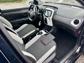 Citroën C1 1.0 VTi 72pk Millenium 5drs - 77dkm nap - carplay - airco - cruise - privacy glass - aux - usb - scherm picture 19