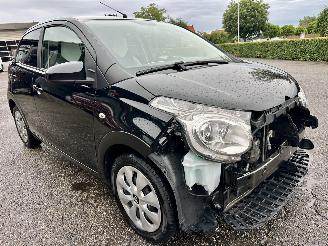 Citroën C1 1.0 VTi 72pk Millenium 5drs - 77dkm nap - carplay - airco - cruise - privacy glass - aux - usb - scherm picture 4