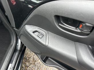 Citroën C1 1.0 VTi 72pk Millenium 5drs - 77dkm nap - carplay - airco - cruise - privacy glass - aux - usb - scherm picture 40