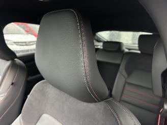 Renault Arkana 1.6 E-Tech Hybrid 145pk 8-traps aut RS-Line - cam - carbon - leer - keyless - stuurverw - front + line + side assist picture 46