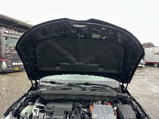 Renault Arkana 1.6 E-Tech Hybrid 145pk 8-traps aut RS-Line - cam - carbon - leer - keyless - stuurverw - front + line + side assist picture 85