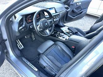 BMW 1-serie 118i aut High Exe M-Sport - nap - pano - sfeerverl - nav - cam - alarm - stuurverw - front + line + park assist picture 23