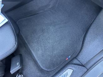 BMW 1-serie 118i aut High Exe M-Sport - nap - pano - sfeerverl - nav - cam - alarm - stuurverw - front + line + park assist picture 40