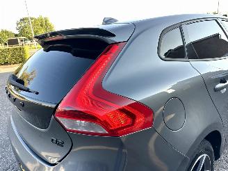 Volvo V-40 1.6 D2 114pk 6-bak Momentum - navi - camera - velgen - sfeerverl - getint glas - pdc - rijdbaar picture 80