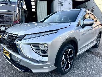 Mitsubishi Eclipse Cross 2.4 PHEV Plug-In Hybr aut 4WD Exec - nap - 1e eig - xenon - 360cam - front + line + side assist - stuurverw picture 2