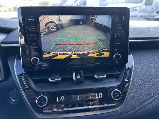 Toyota Corolla 1.8 Hybrid 148pk aut first edition sedan - navi - camera - stuurverw - keyless - front + line + side assist picture 18