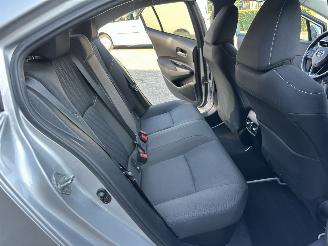 Toyota Corolla 1.8 Hybrid 148pk aut first edition sedan - navi - camera - stuurverw - keyless - front + line + side assist picture 57