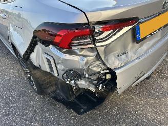 Toyota Corolla 1.8 Hybrid 148pk aut first edition sedan - navi - camera - stuurverw - keyless - front + line + side assist picture 87