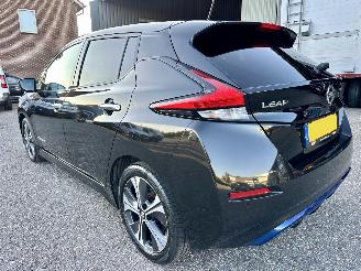 Nissan Leaf 40kWh 150pk aut Tekna - nap - bose - 360cam - keyless - front + line + side assist - stoelverw v+a - stuurverw picture 5