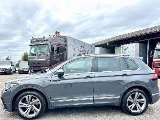 Vaurioauto  passenger cars Volkswagen Tiguan 1.5 TSI R-Line 2022/8