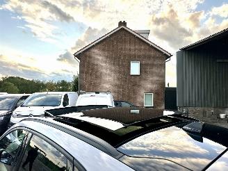 Ford Kuga 2.5 PHEV Plug-In Hybrid Aut 152pk ST-Line - pano - virtual - front + line + side + park assist - keyless picture 99