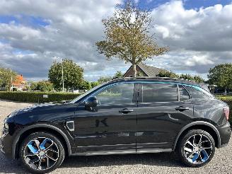 krockskadad bil auto Lynk & Co 01 1.5 2024/6