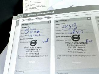 Volvo V-40 2.0 D4 230pk 6-bak R-Design - xenon - getuned - leer - navi - stoelverw - lmv - memory pakket picture 62