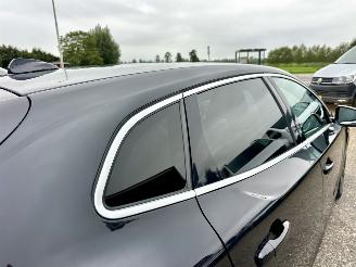 Volvo V-40 2.0 D4 230pk 6-bak R-Design - xenon - getuned - leer - navi - stoelverw - lmv - memory pakket picture 86