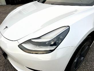 Tesla Model 3 60kWh 238pk aut Standard RWD Plus - pano - nap - navi - camera - leer - stoelverw - pdc v+a - self driving picture 81