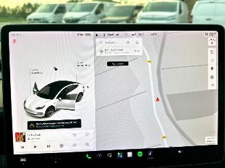 Tesla Model 3 60kWh 238pk aut Standard RWD Plus - pano - nap - navi - camera - leer - stoelverw - pdc v+a - self driving picture 24