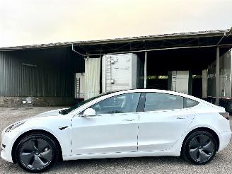 Vaurioauto  passenger cars Tesla Model 3 Standard RWD Plus 60kWh 2019/9