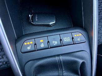 Kia Stonic 1.0 T-GDi MHEV 101pk GT-Line - nap - 1e eig - navi - camera - 1/2 leer - stuur + stoelverw - keyless entry + start picture 37