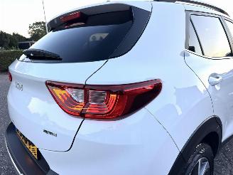 Kia Stonic 1.0 T-GDi MHEV 101pk GT-Line - nap - 1e eig - navi - camera - 1/2 leer - stuur + stoelverw - keyless entry + start picture 78