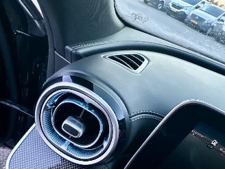 Mercedes C-klasse 300e 268pk aut + f1 Amg-Line - pano - sfeerverl - burmester - front + line + side assist - elektr klep picture 44