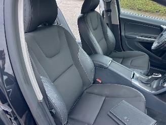 Volvo V-60 1.6 T3 150pk aut. Momentum - 144dkm nap - navi - clima - cruise - lmv - pdc - trekh - 2e eig picture 53